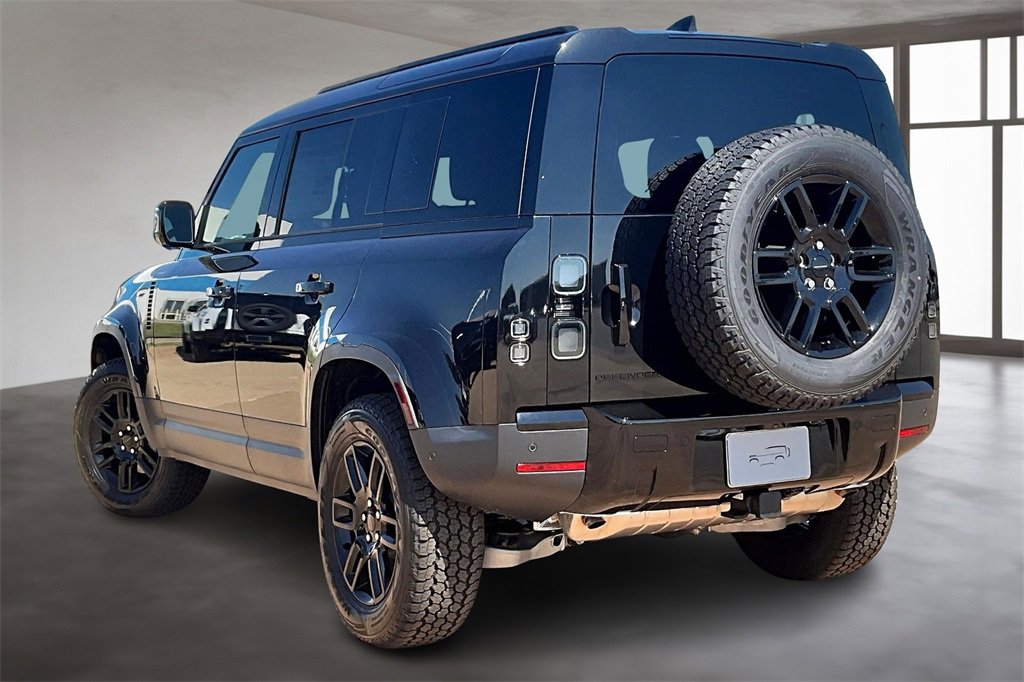 New 2026 Land Rover Defender 110 S image 3