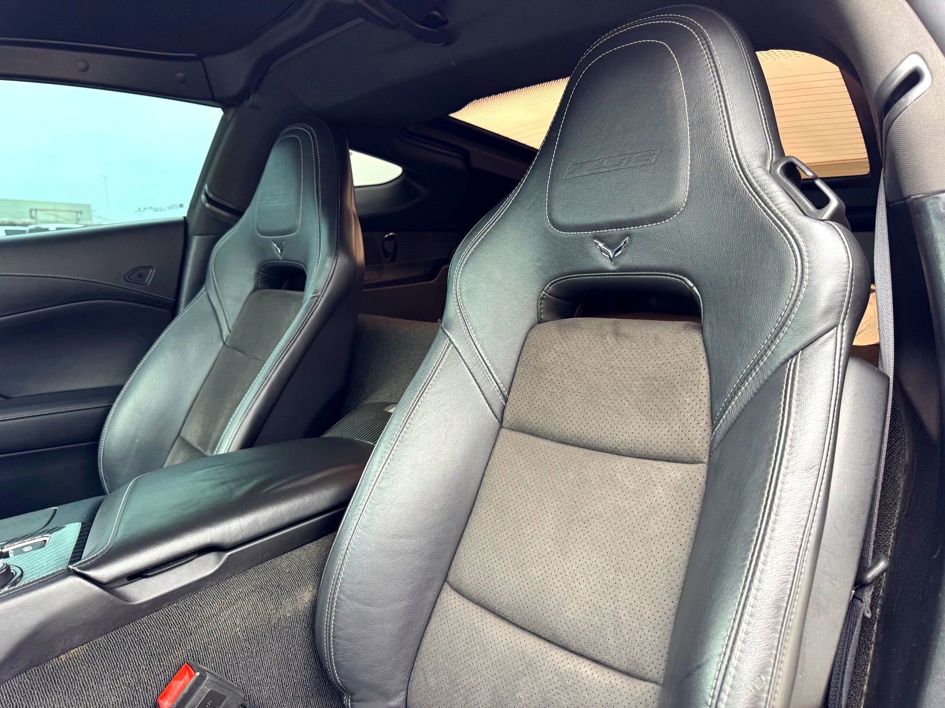 Used 2016 Chevrolet Corvette Z06 RWD image 24