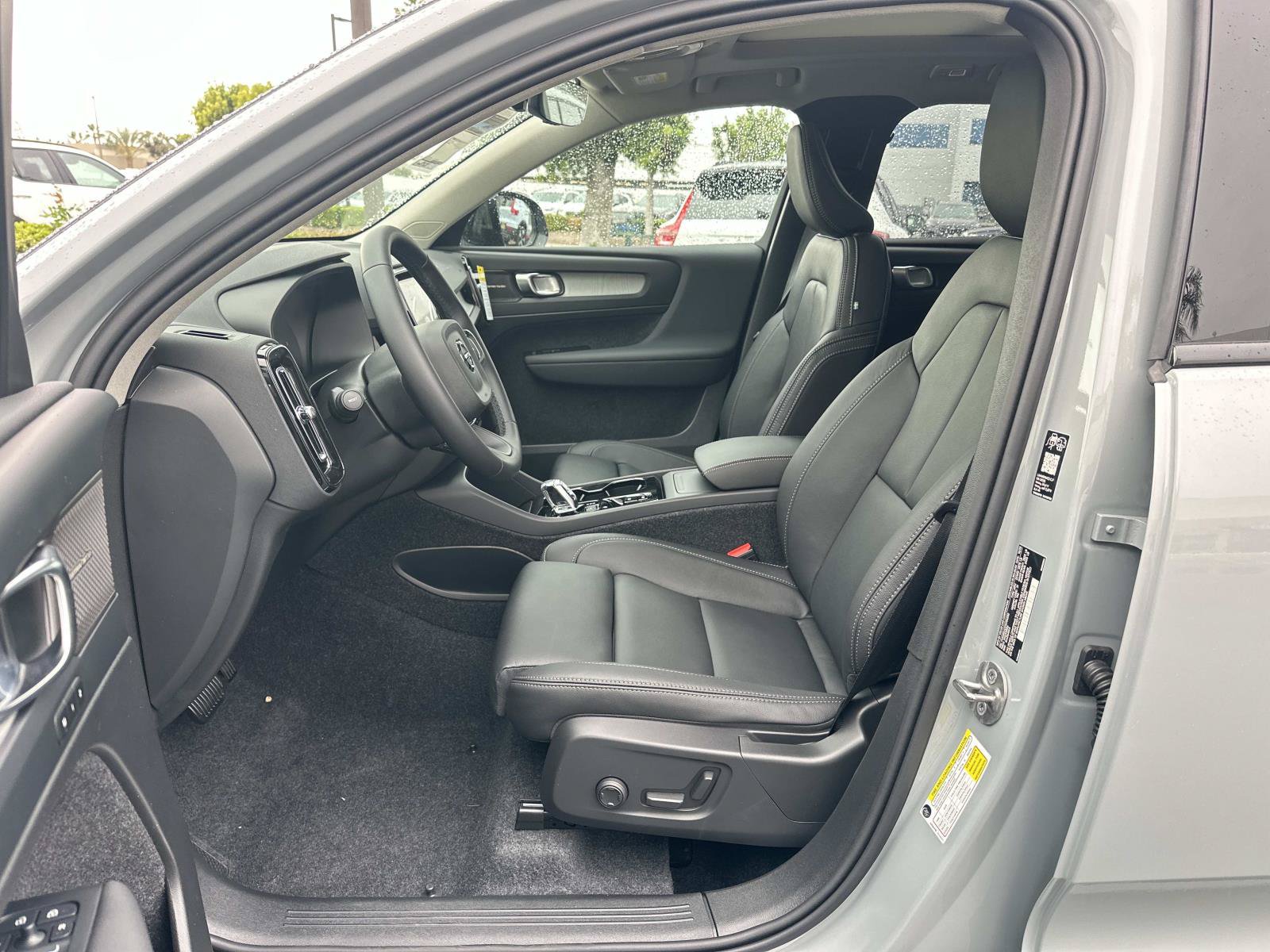 New 2026 Volvo XC40 B4 Plus w/ Climate Package FWD image 13
