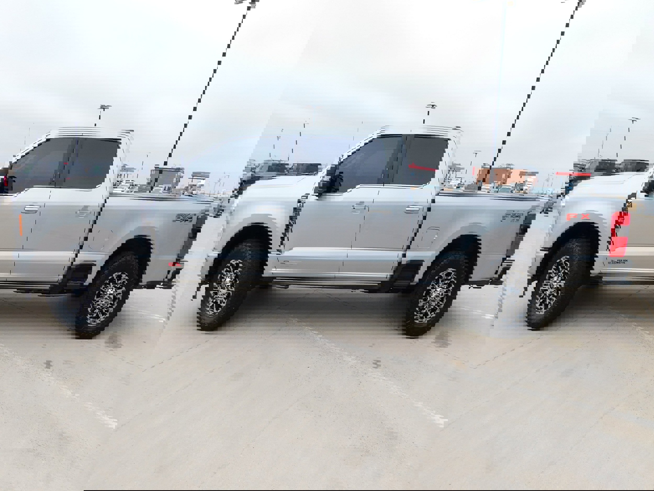 Used 2023 Ford F250 Limited w/ FX4 Off-Road Package image 7