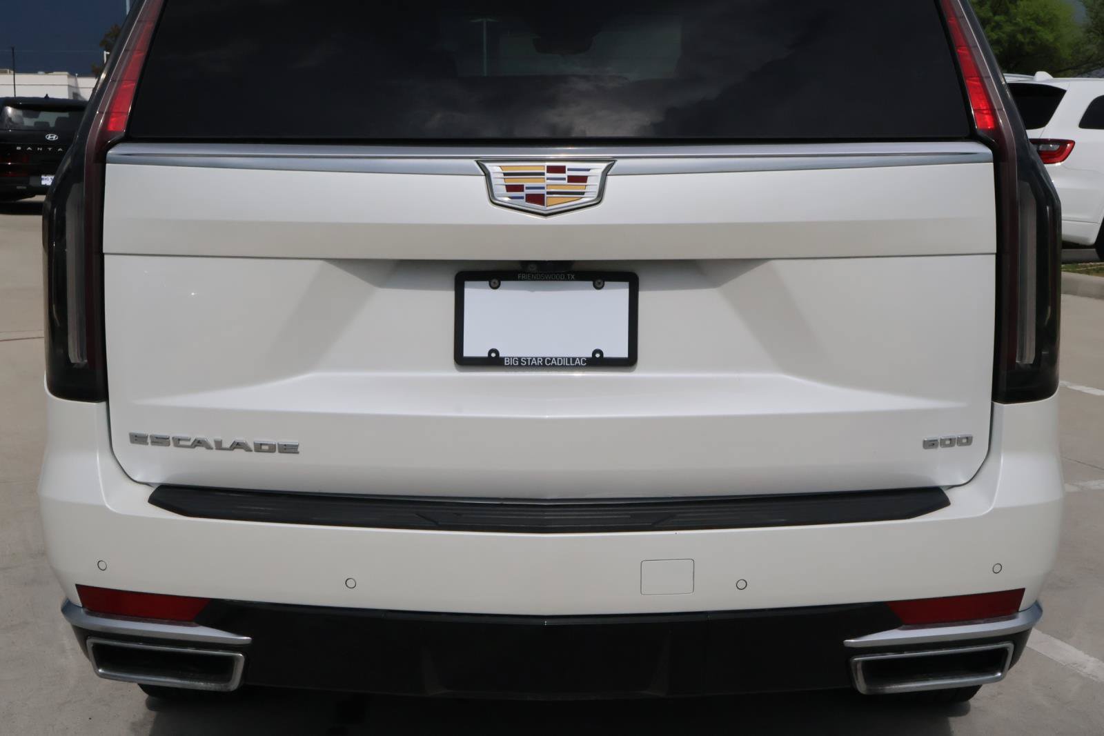 Certified 2024 Cadillac Escalade ESV Premium Luxury RWD image 44