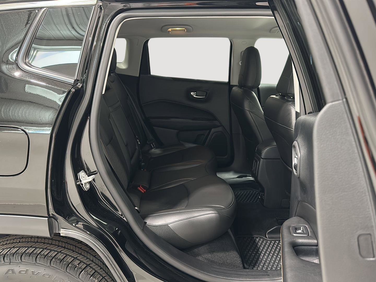 Used 2019 Jeep Compass Latitude w/ Popular Equipment Group image 24