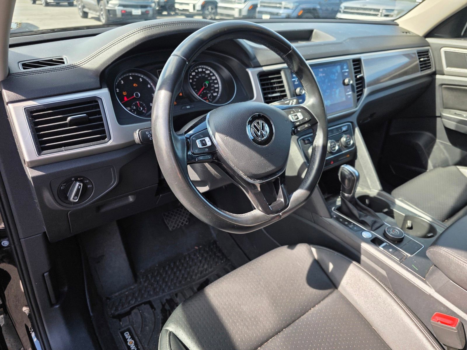 Used 2019 Volkswagen Atlas SE w/ Panoramic Sunroof Package AWD/4WD image 17