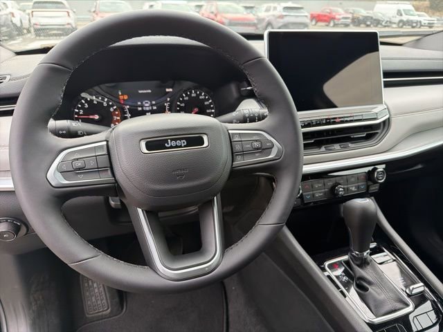 New 2026 Jeep Compass Limited image 10