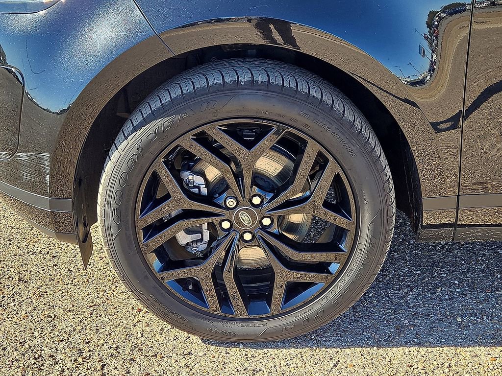 Used 2023 Land Rover Range Rover Evoque SE image 11