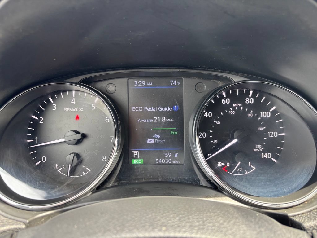 Used 2018 Nissan Rogue SV AWD/4WD image 31
