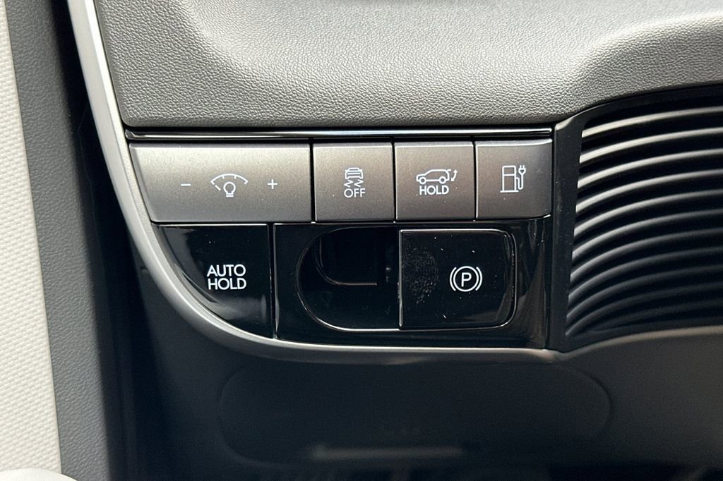 New 2026 Hyundai Ioniq 5 SEL image 25
