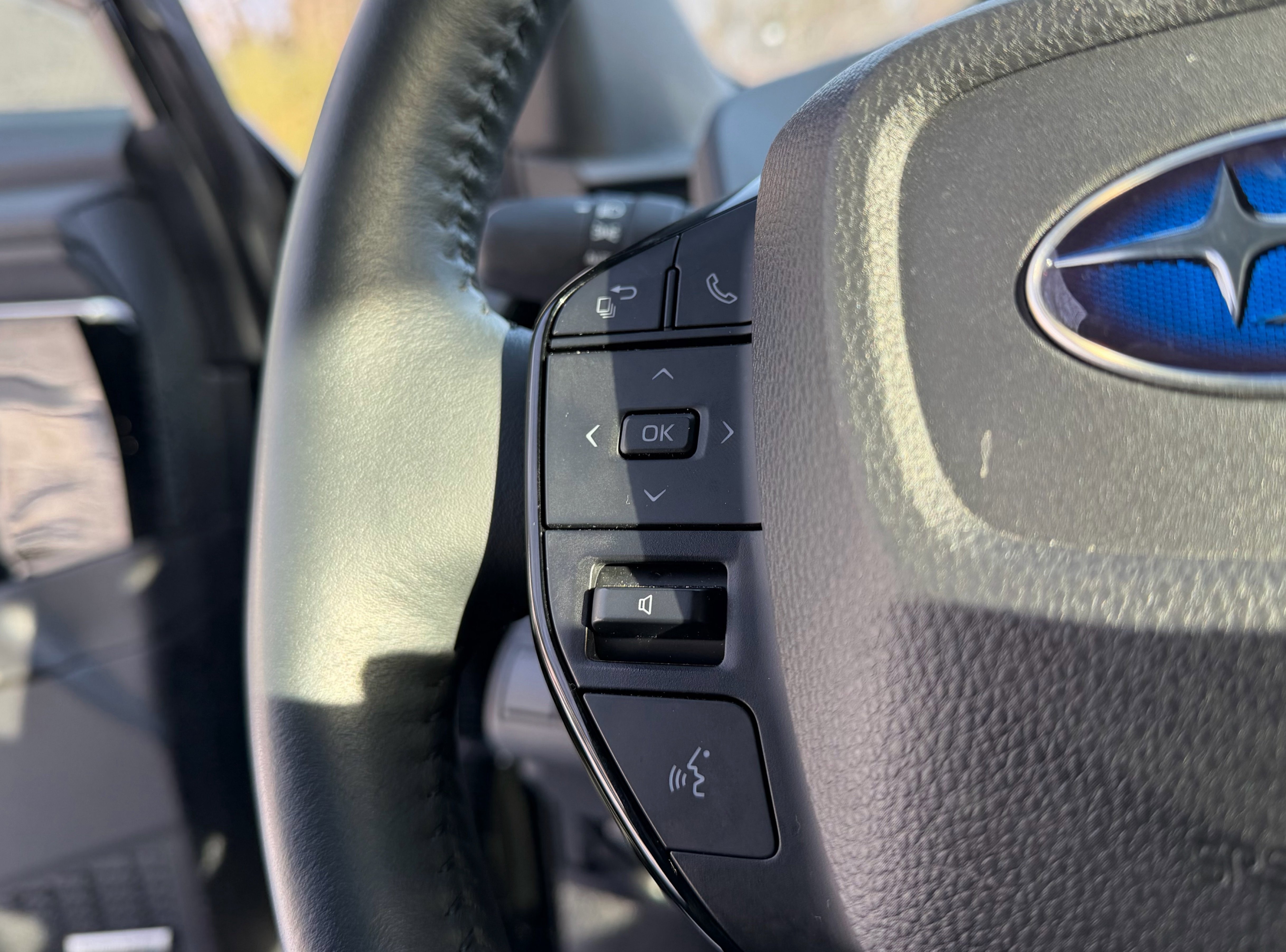 Used 2024 Subaru Solterra Touring w/ Touring Package image 18