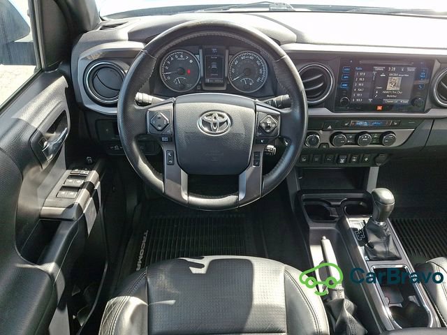 Used 2019 Toyota Tacoma TRD Sport AWD/4WD image 11