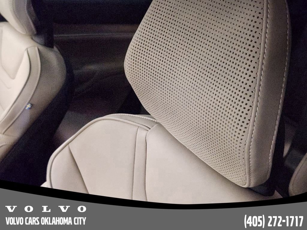 New 2025 Volvo EX90 Ultra image 15