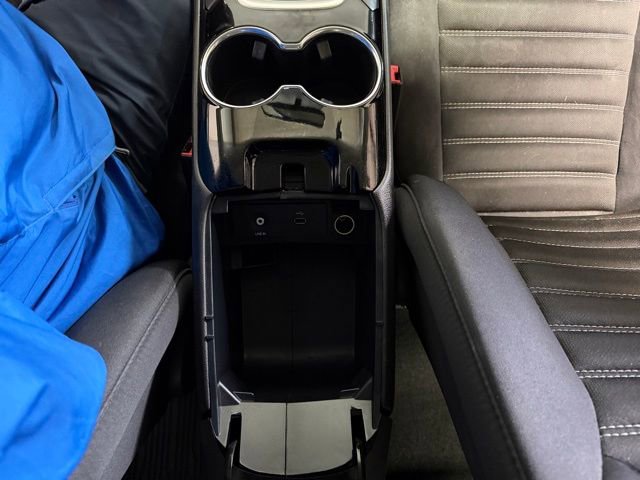 Used 2014 Ford Fusion SE FWD image 38