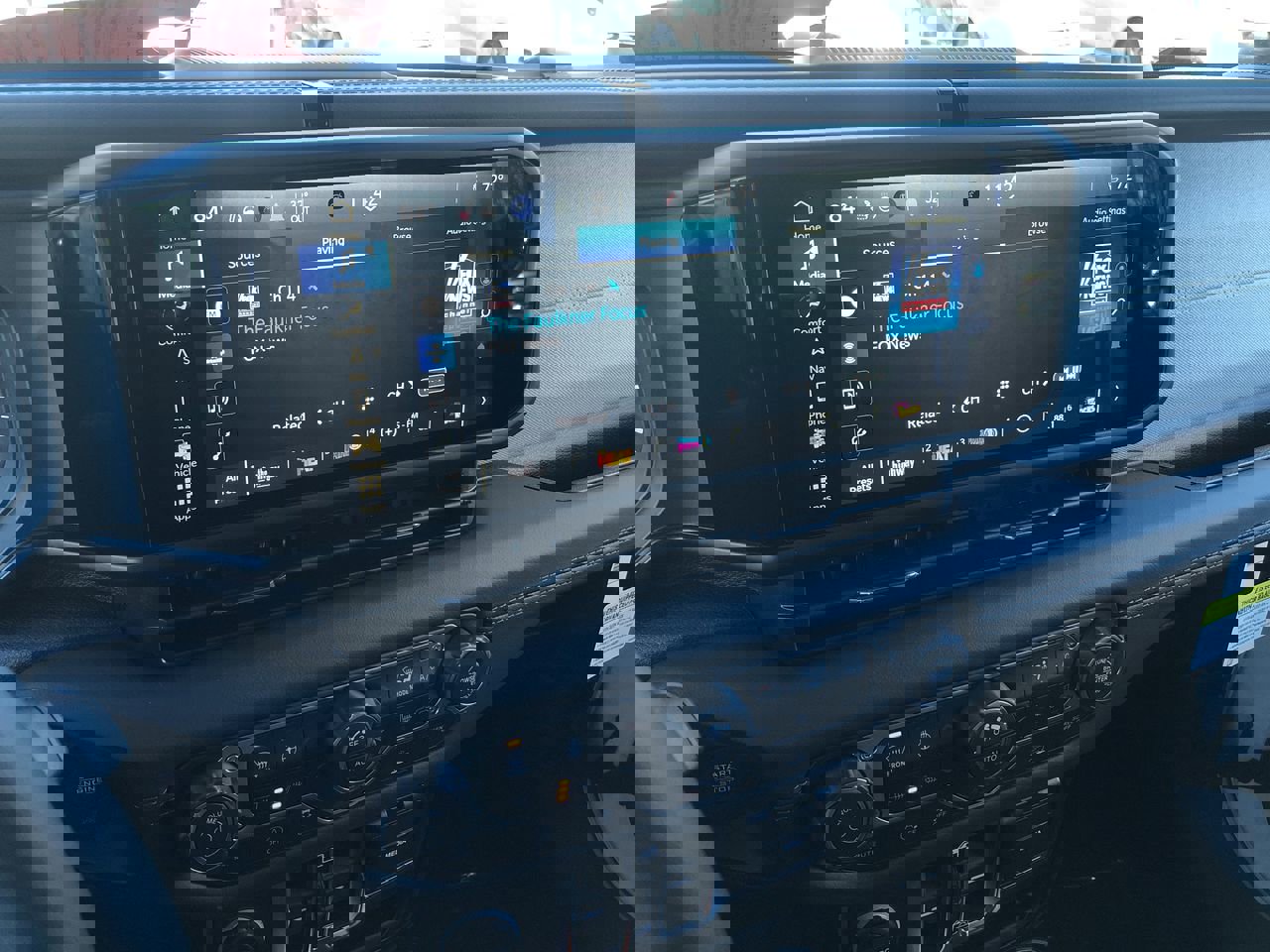 New 2026 Jeep Wrangler Sahara w/ Technology Group image 27