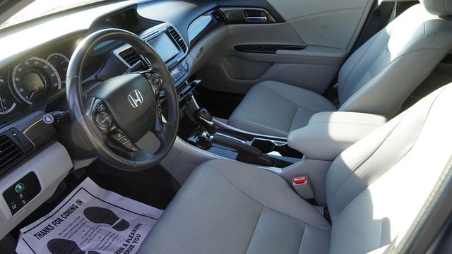 Used 2016 Honda Accord EX-L image 19