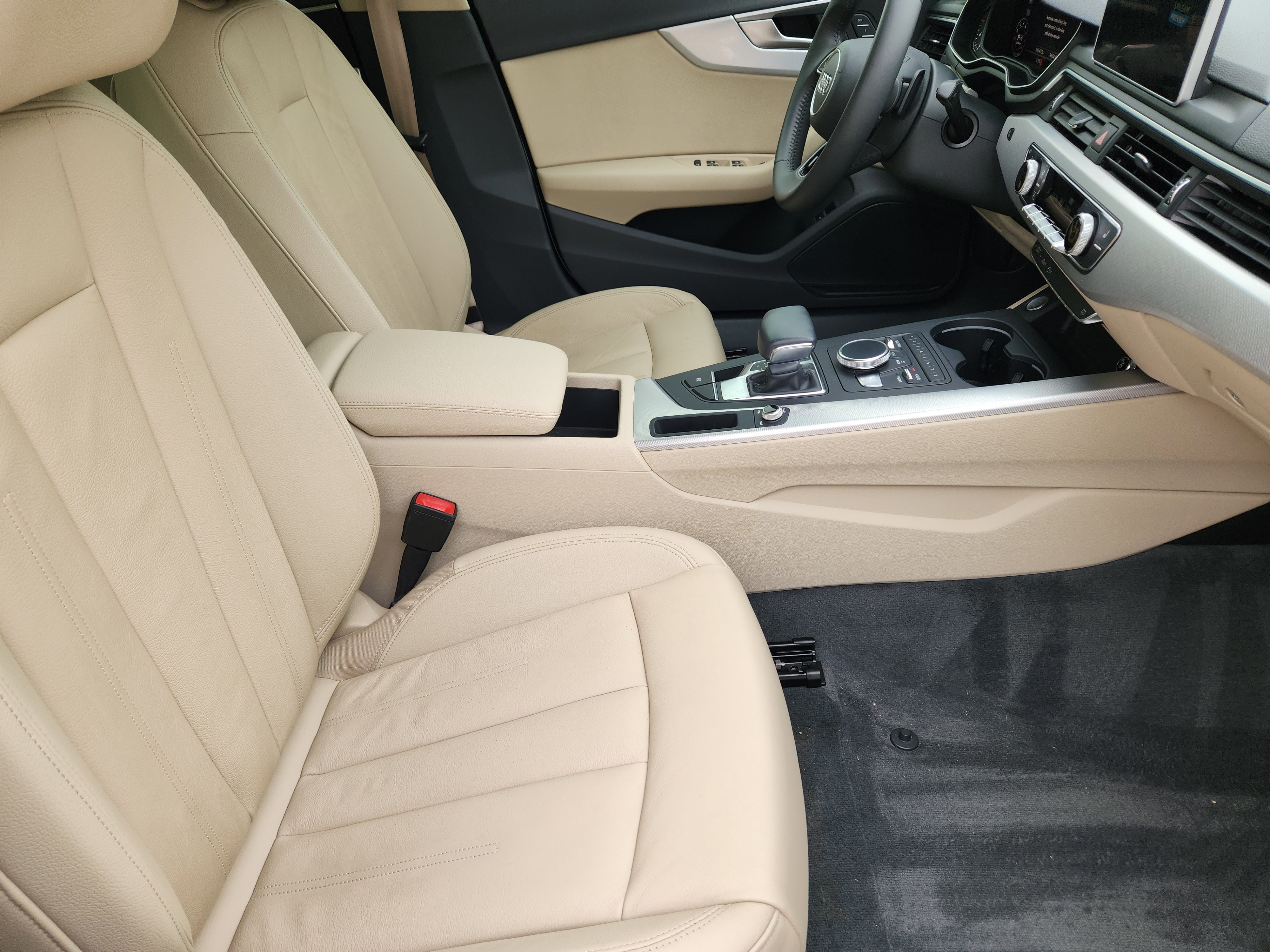 Used 2018 Audi A4 2.0T Ultra Premium image 14