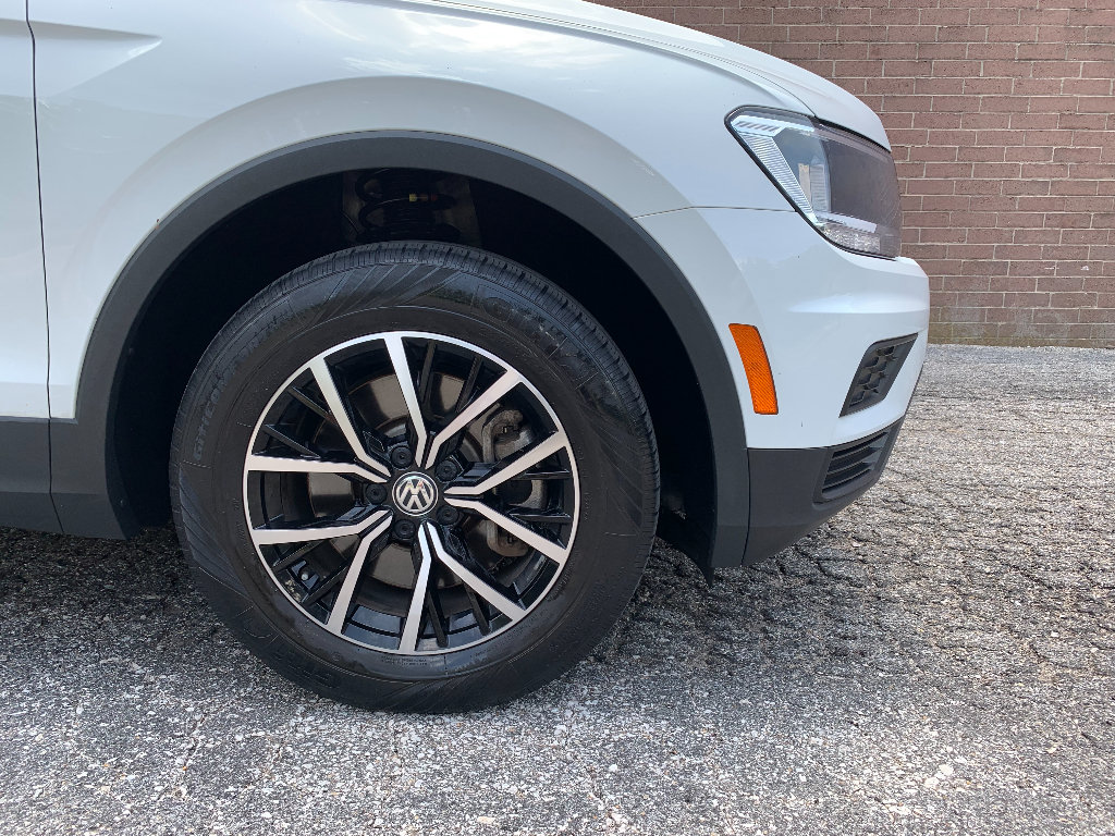 Used 2021 Volkswagen Tiguan SE AWD/4WD image 6