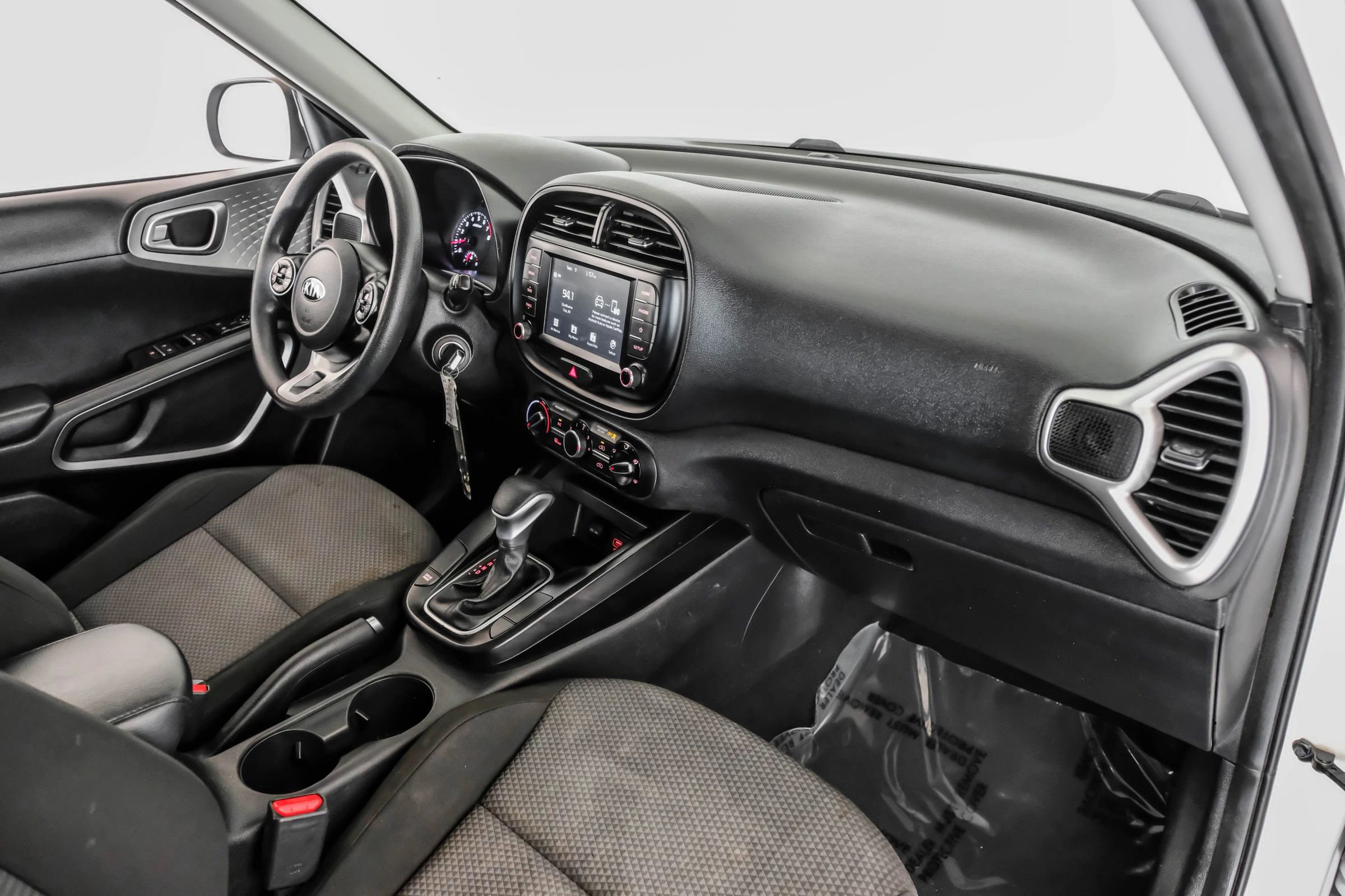 Used 2020 Kia Soul LX image 15