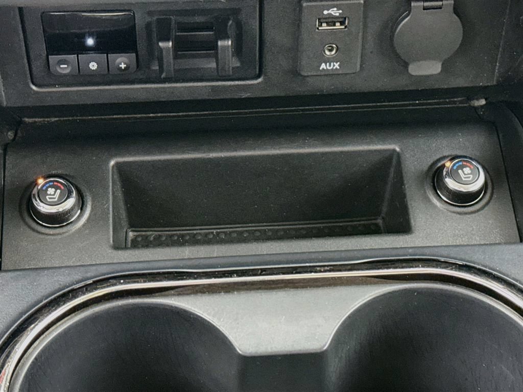 Used 2017 Nissan Titan Platinum Reserve w/ Off-Road Package AWD/4WD image 22