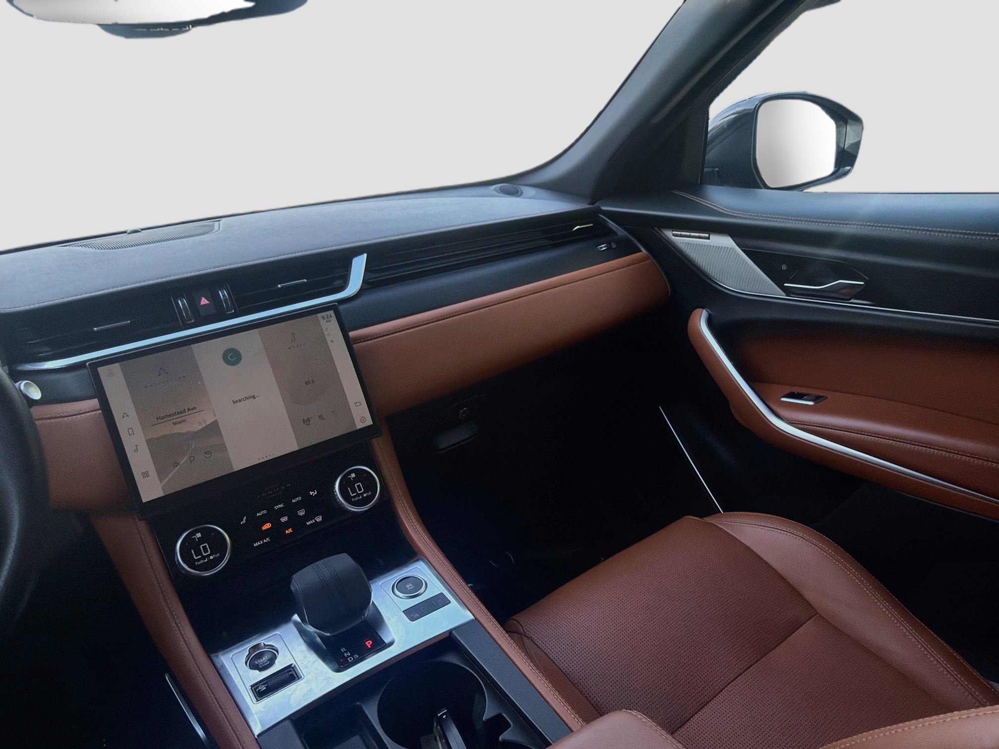 Used 2023 Jaguar F-PACE R-Dynamic S AWD/4WD image 22
