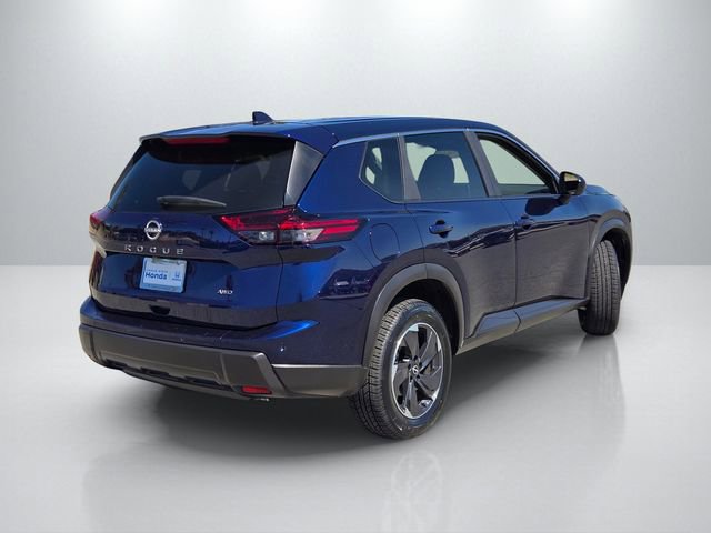 Used 2025 Nissan Rogue SV AWD/4WD image 4