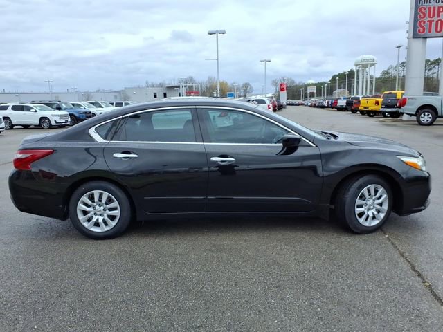 Used 2018 Nissan Altima 2.5 S w/ S Convenience Package video 2