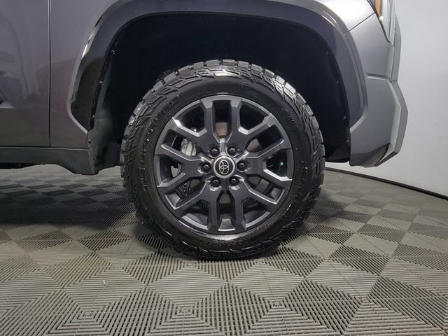 Used 2024 Toyota Tundra Platinum AWD/4WD image 12