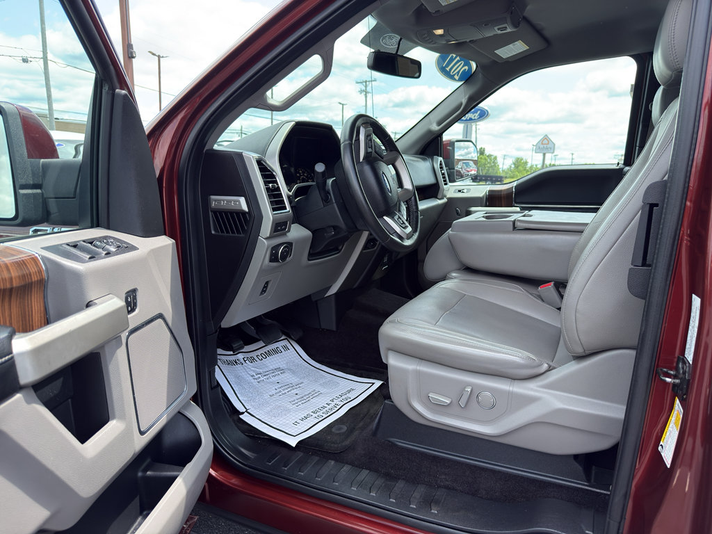 Used 2017 Ford F150 Lariat w/ Equipment Group 501A Mid AWD/4WD image 9