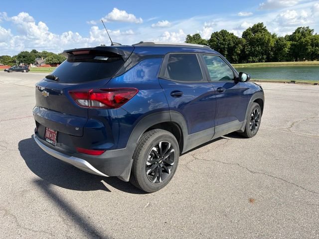 Used 2022 Chevrolet TrailBlazer LT AWD/4WD image 4