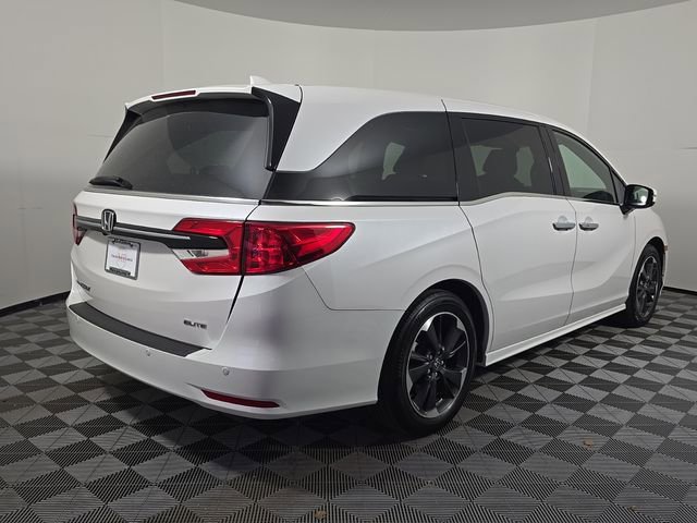 Used 2024 Honda Odyssey Elite image 7