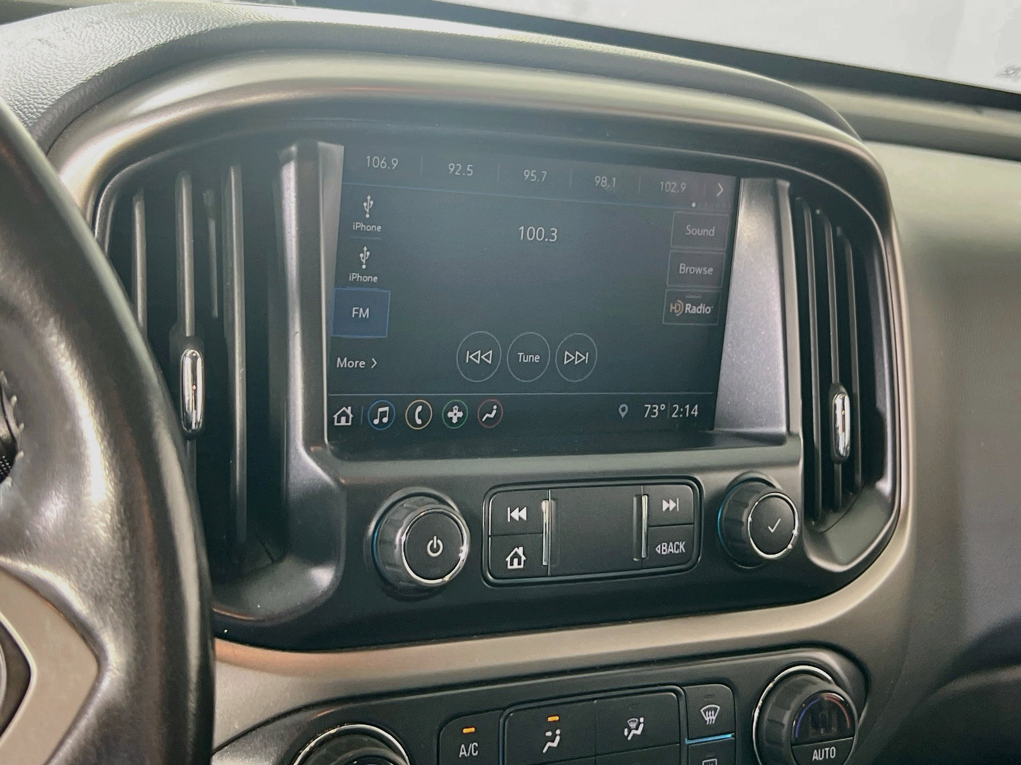 Used 2021 Chevrolet Colorado Z71 AWD/4WD image 14