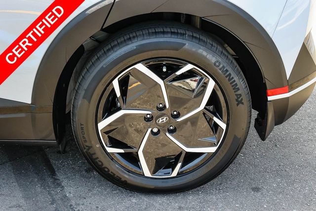 Certified 2024 Hyundai Ioniq 5 SEL RWD image 8