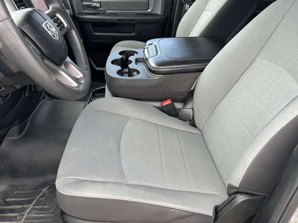 Used 2023 RAM 1500 Classic SLT w/ Electronics Group AWD/4WD image 21