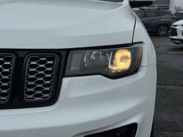 Used 2020 Jeep Grand Cherokee Altitude image 9