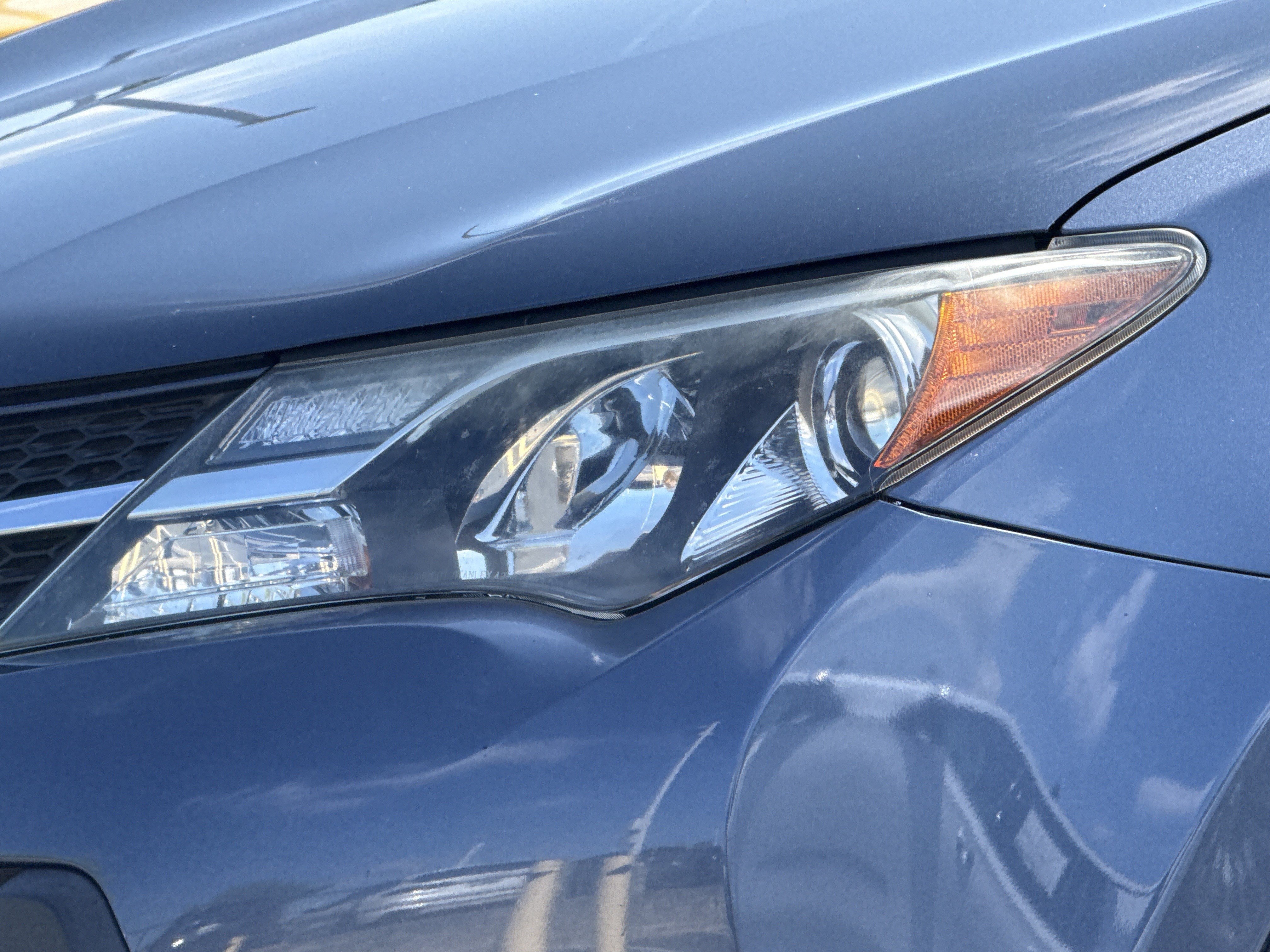 Used 2013 Toyota RAV4 LE FWD image 6
