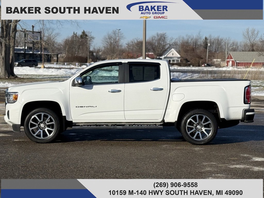 Used 2022 GMC Canyon Denali image 3