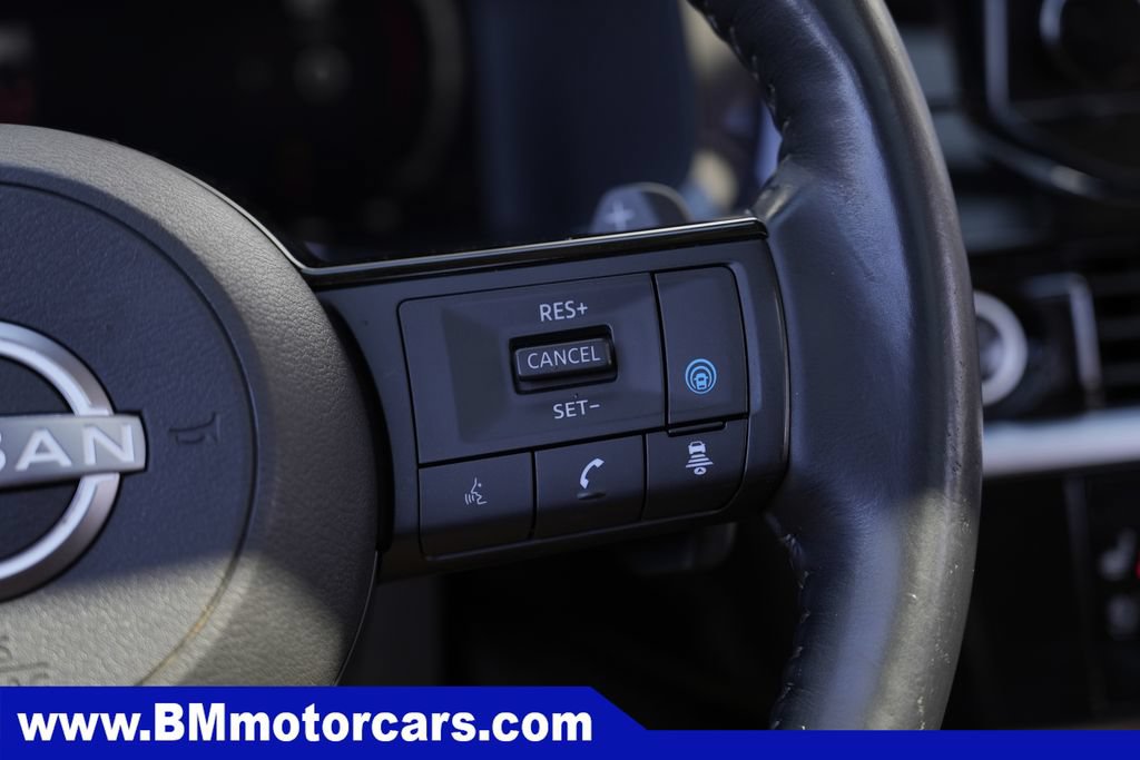 Used 2022 Nissan Pathfinder Platinum w/ Cargo Package AWD/4WD image 44