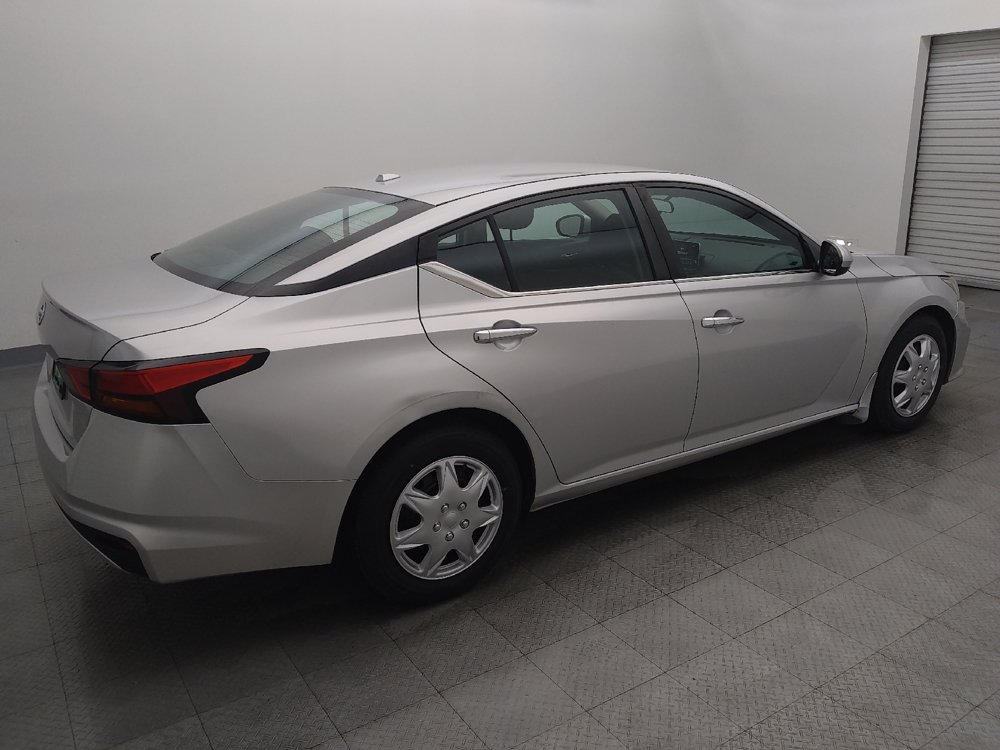 Used 2019 Nissan Altima 2.5 S FWD image 10