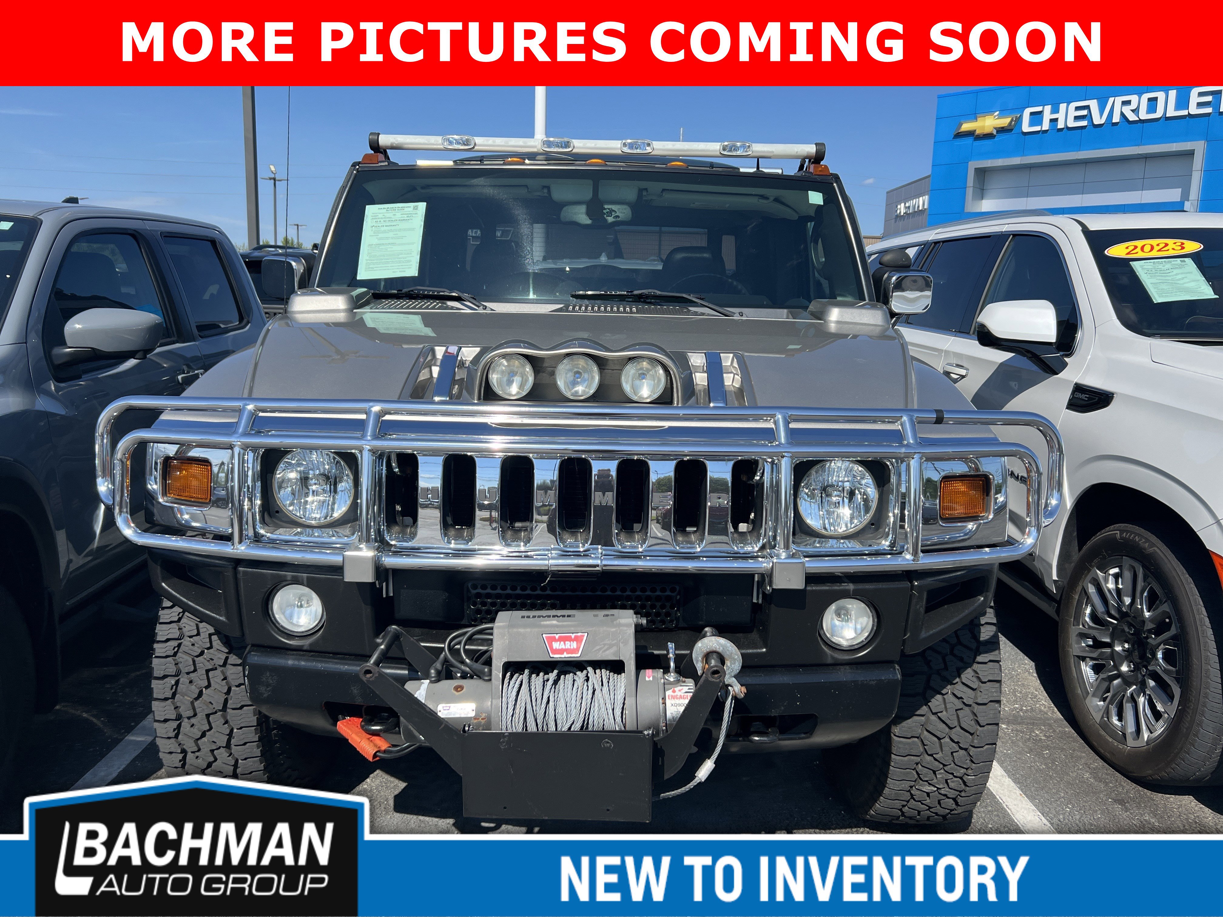 Used 2005 HUMMER H2 SUT w/ Preferred Equipment Group AWD/4WD image 2