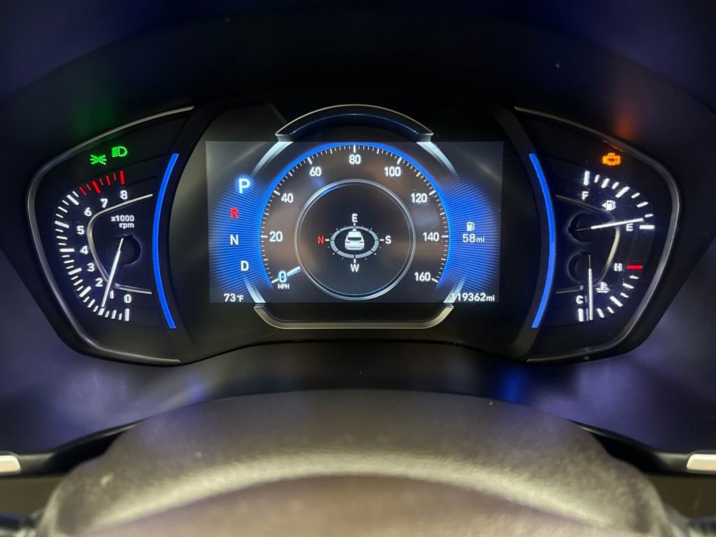 Used 2020 Hyundai Santa Fe Limited image 14