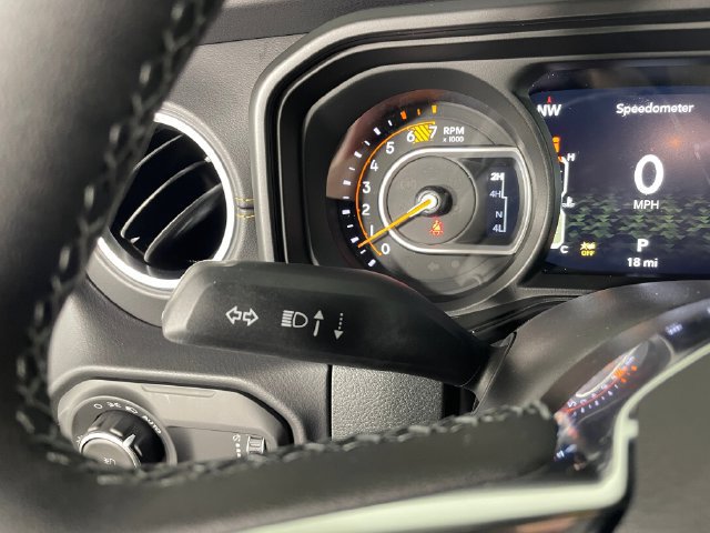 New 2027 Jeep Wrangler Unlimited Sahara AWD/4WD image 11
