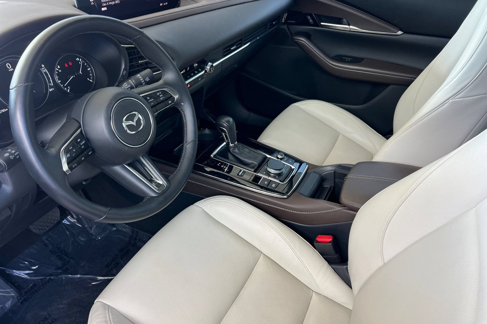 Certified 2025 MAZDA CX-30 2.5 Turbo w/ Premium Package AWD/4WD image 12