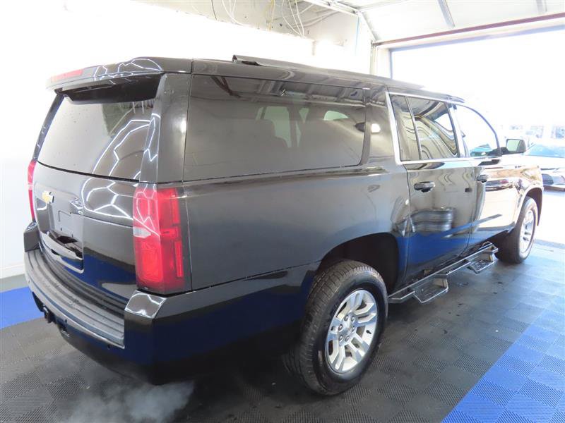 Used 2020 Chevrolet Suburban LT AWD/4WD image 10