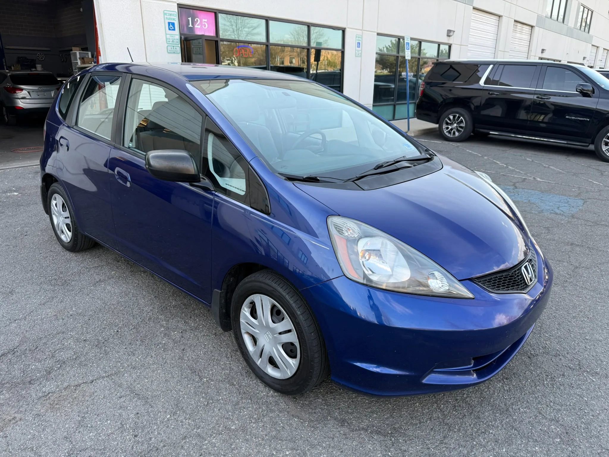Used 2011 Honda Fit image 7