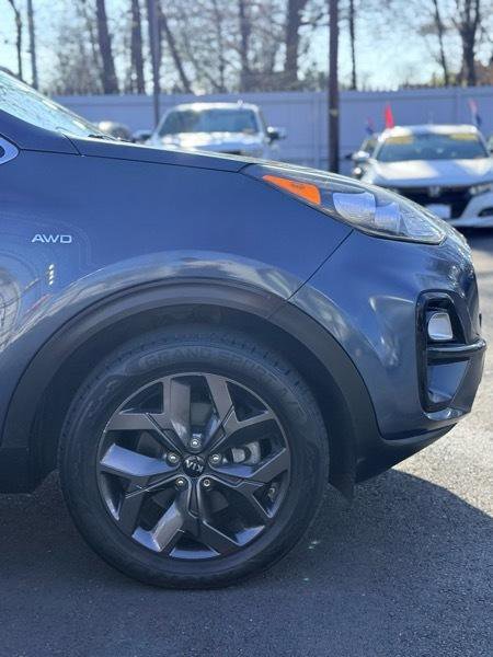Used 2022 Kia Sportage LX w/ LX AWD Value Edition Package image 4