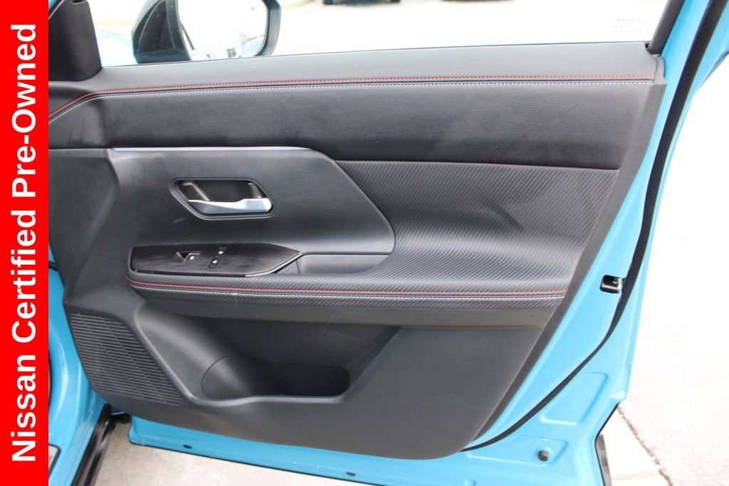 Certified 2025 Nissan Kicks SR w/ Illumination Package image 21