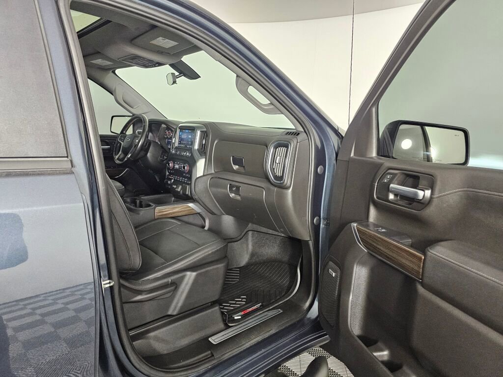 Used 2021 Chevrolet Silverado 1500 LT Trail Boss w/ Convenience Package II AWD/4WD image 38