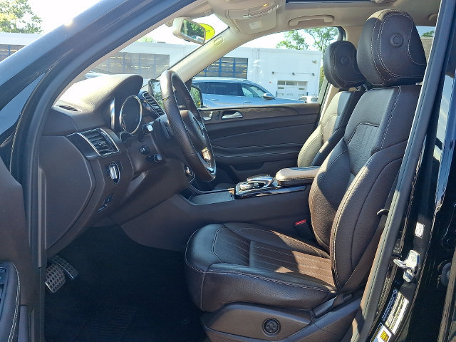 Used 2019 Mercedes-Benz GLE 400 4MATIC image 13