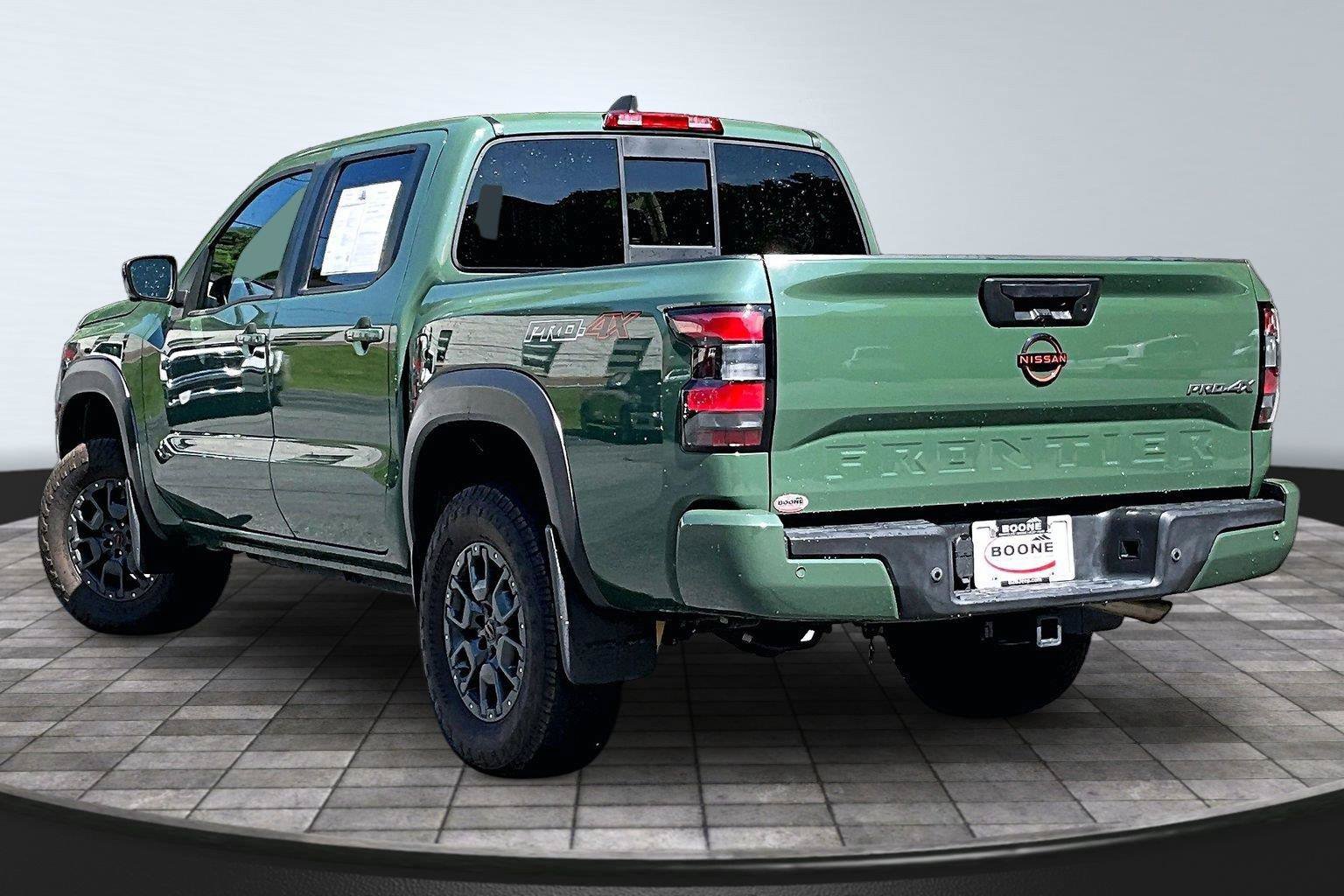 Used 2022 Nissan Frontier PRO-4X w/ Pro-4X Premium Package AWD/4WD image 3