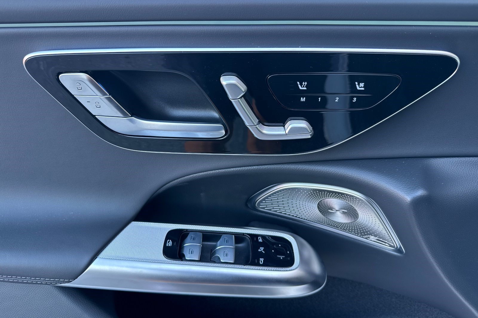 New 2026 Mercedes-Benz E 53 AMG e 4MATIC Wagon image 14