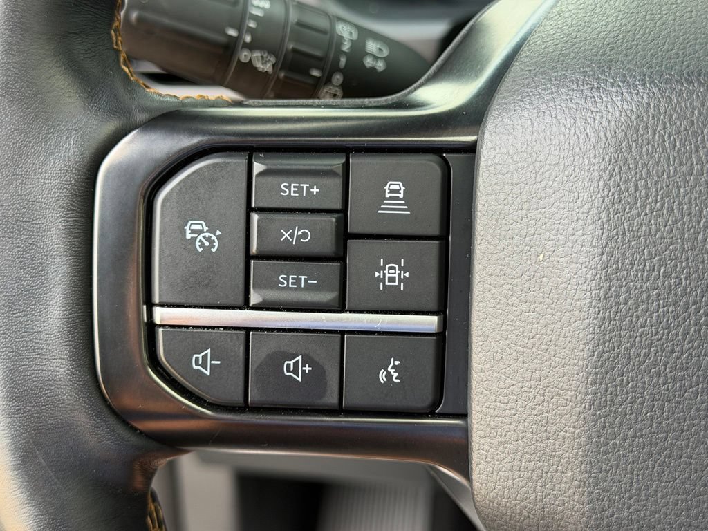 Used 2024 Ford Expedition Platinum RWD image 27