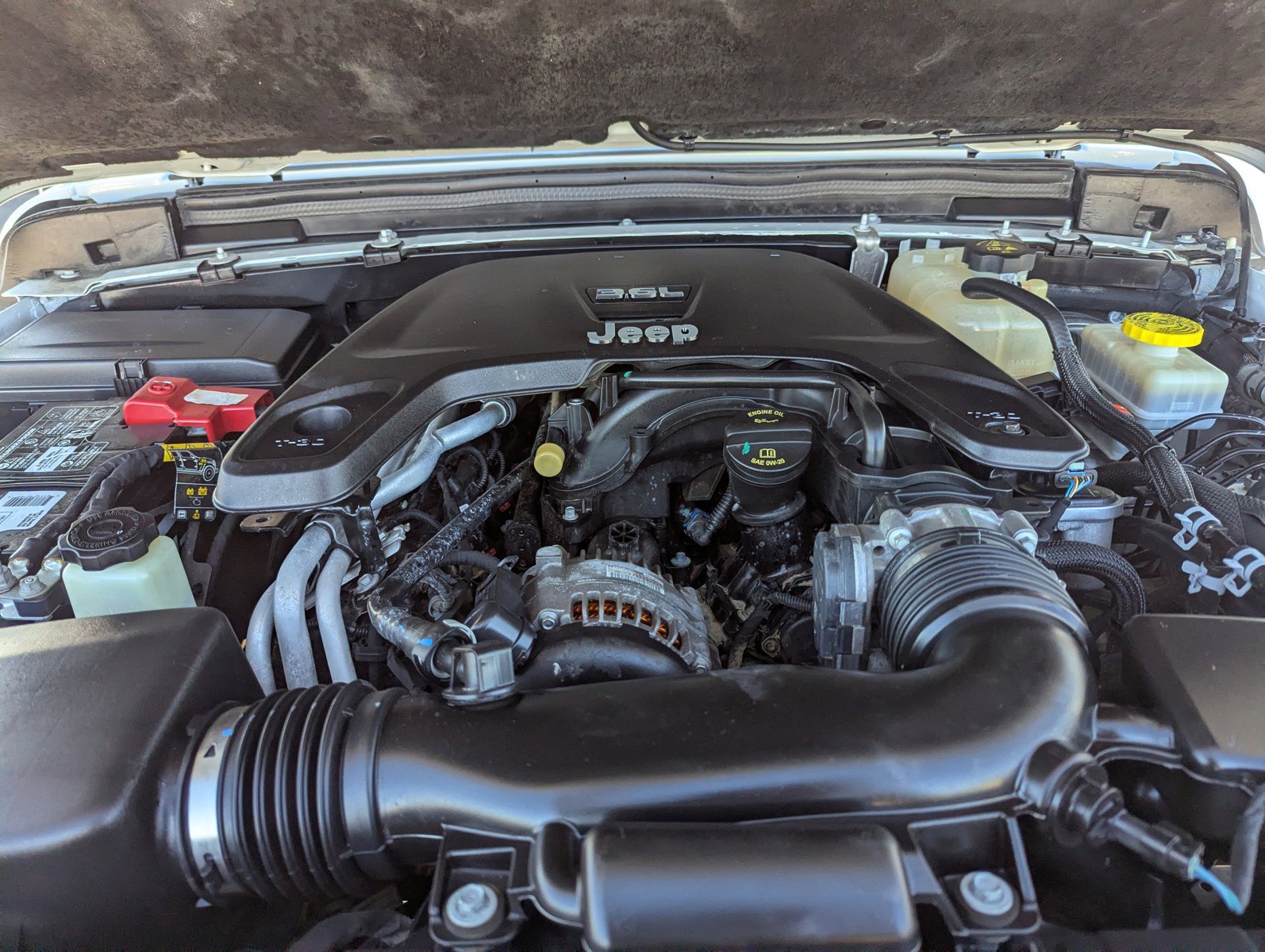 Used 2020 Jeep Wrangler Unlimited Sport image 35